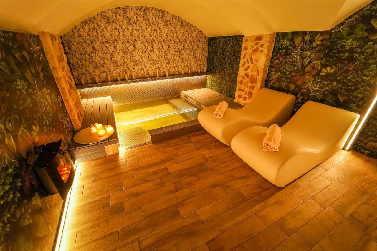 Chambre Double ou Lits Jumeaux avec Accès Spa